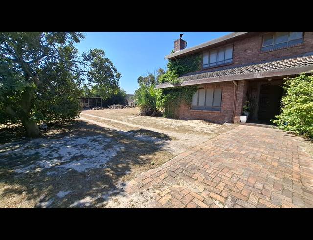 3 BEDROOM FREEHOLD FOR SALE IN WILDWOODS